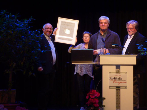Jrgen Grsslin mit Kirchheimbonlandener Friedenspreis